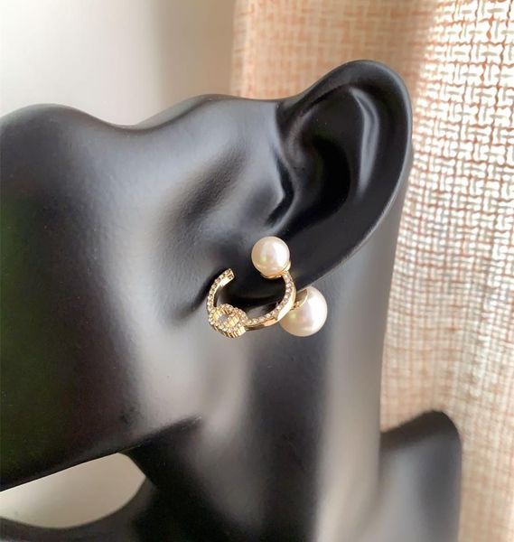 new size pearl letters and diamonds fashion designer earrings luxury designer jewelry women earrings, Golden
new size pearl letters and diamonds fashion designer earrings luxury designer jewelry women earrings, Golden