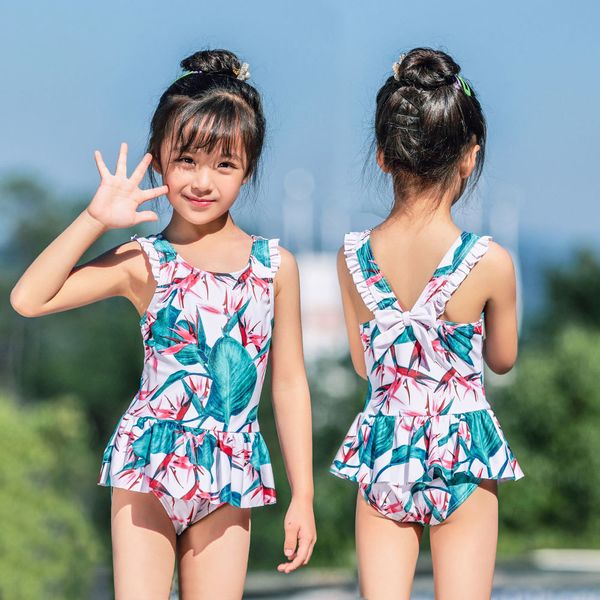 girls frilly skirt one piece rash guard swimsuit kid water sport short swimsuit back bowknot sun protection bathing suits
girls frilly skirt one piece rash guard swimsuit kid water sport short swimsuit back bowknot sun protection bathing suits