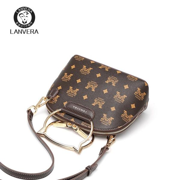 shoulder bag portable bags shell bag diagonal small bag european and american fashion trend printing l8831
shoulder bag portable bags shell bag diagonal small bag european and american fashion trend printing l8831