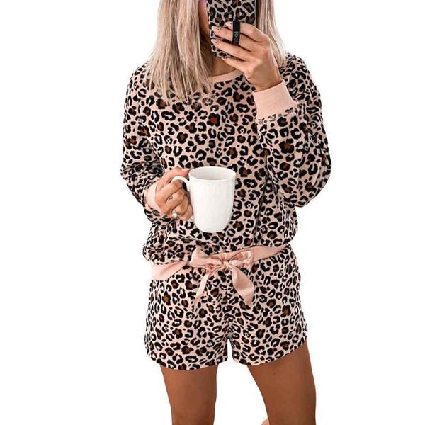 sleepwear long sleeve nightwear crew neck shorts holiday women pajama set fashion leopard print autumn winter home gift, Gray
sleepwear long sleeve nightwear crew neck shorts holiday women pajama set fashion leopard print autumn winter home gift, Gray