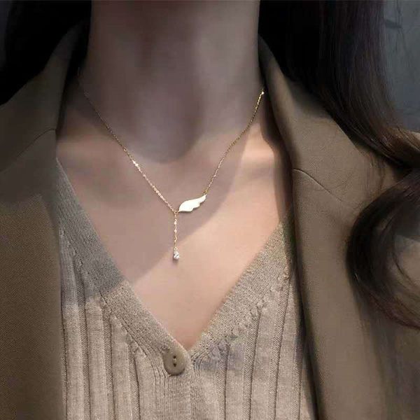 2020 delicate angel wing shell charm necklace with zircon tassel chain pendant clavicle chain necklace wholesale, Silver
2020 delicate angel wing shell charm necklace with zircon tassel chain pendant clavicle chain necklace wholesale, Silver