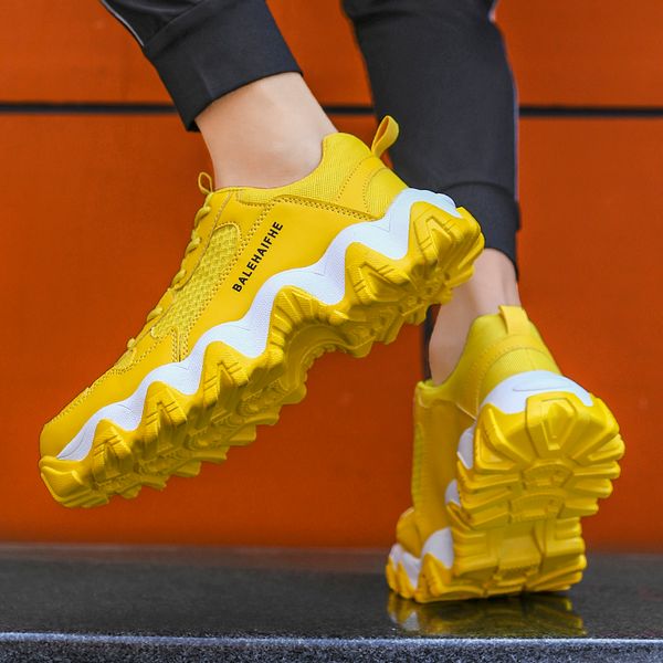 2020 lovers couple men shoes men casual shoes winter mesh sneakers lightweight male trainers springtime snow
2020 lovers couple men shoes men casual shoes winter mesh sneakers lightweight male trainers springtime snow