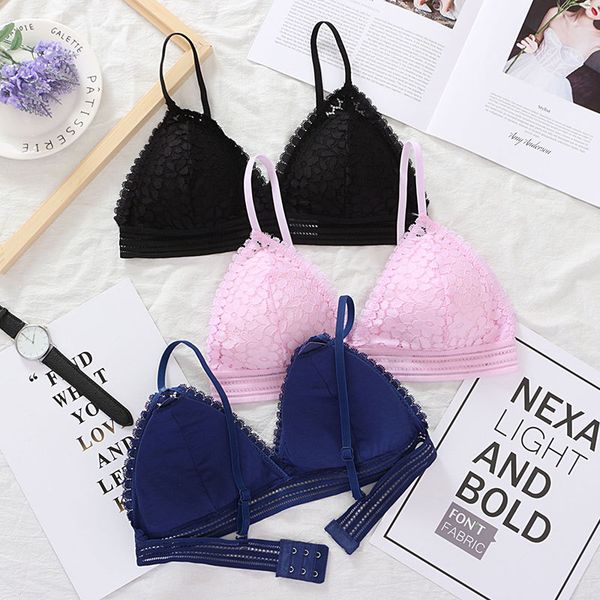 women bralette french style lace bra girls triangle cup bra lingerie deep v wireless thin underwear soft seamless, Red;black
women bralette french style lace bra girls triangle cup bra lingerie deep v wireless thin underwear soft seamless, Red;black