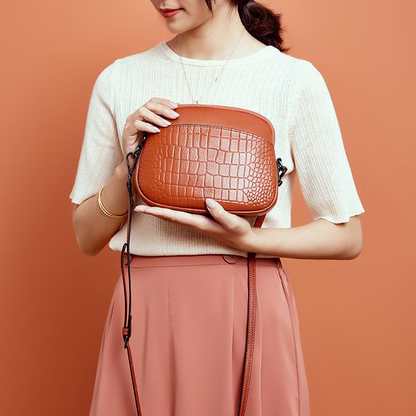 2020 new fashion women's shoulder bag shell bag crocodile pattern women's