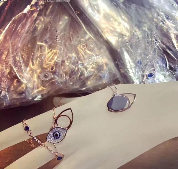 luxury designers jewelry women pendants necklace big round moon lady long chain choker statement girls men jewelry, Silver
luxury designers jewelry women pendants necklace big round moon lady long chain choker statement girls men jewelry, Silver