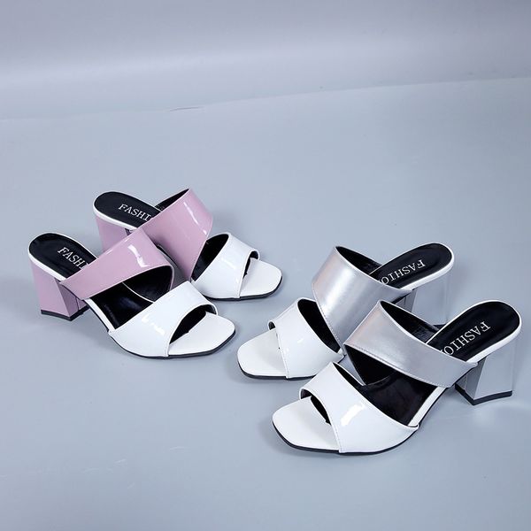 2020 summer new ladie thick with roman wild sandals fish mouth square with thick sandals fashion wild high heel outdoor, Black
2020 summer new ladie thick with roman wild sandals fish mouth square with thick sandals fashion wild high heel outdoor, Black