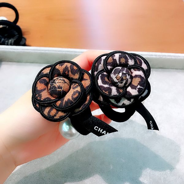 korea handmade leopard print camellia pearl women elastic hair band head wear accessory fall winter-yhawehb088c5
korea handmade leopard print camellia pearl women elastic hair band head wear accessory fall winter-yhawehb088c5