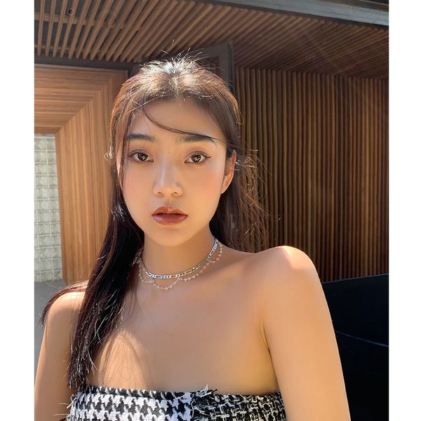 2020 new fashion vintage crystal beaded lanyard choker choker chain necklace women's short necklace, Golden;silver
2020 new fashion vintage crystal beaded lanyard choker choker chain necklace women's short necklace, Golden;silver