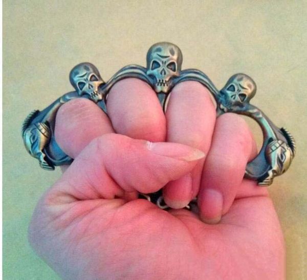сцепление черепа mafia оборудование ножи самооборона knuckle duster пряжка инструмент knuckle j38 новая brass обороны breaker самостоятельно
сцепление черепа mafia оборудование ножи самооборона knuckle duster пряжка инструмент knuckle j38 новая brass обороны breaker самостоятельно