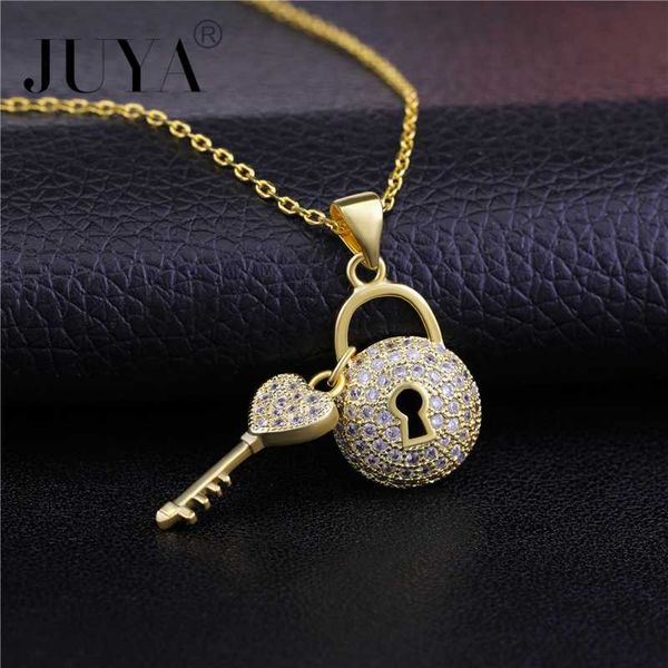 collares mujer moda 2020 luxury zircon rhinestone lock and key pendant necklace for women jewelry gift gold choker necklaces, Silver
collares mujer moda 2020 luxury zircon rhinestone lock and key pendant necklace for women jewelry gift gold choker necklaces, Silver