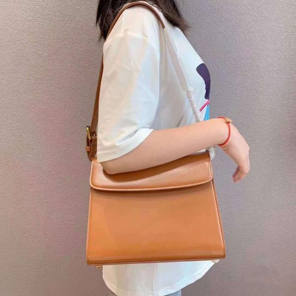 роскошные сумки женских сумок дизайнерской crossbody сумки для женщин натуральной кожи для 2020
роскошные сумки женских сумок дизайнерской crossbody сумки для женщин натуральной кожи для 2020