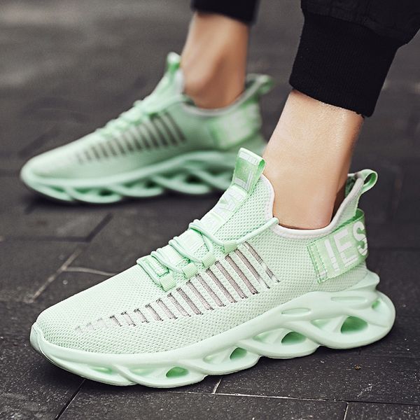 new 2020 men running shoes breathable outdoor sports shoes lightweight sneakers for women comfortable athletic training footwear
new 2020 men running shoes breathable outdoor sports shoes lightweight sneakers for women comfortable athletic training footwear