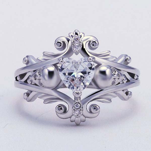 februaryfrost brand classic heart cubic zircon stone wedding ring creative bending cirrus design silver plated proposal ring women jewelry, Golden;silver
februaryfrost brand classic heart cubic zircon stone wedding ring creative bending cirrus design silver plated proposal ring women jewelry, Golden;silver