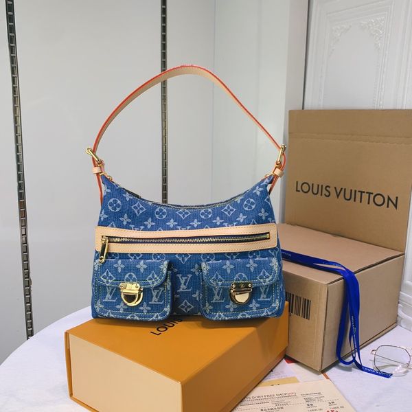 Medieval out-of-print denim shoulder bag wallet backpack main card holder duffel bag women handbags handbag horsebit card holder 
Medieval out-of-print denim shoulder bag wallet backpack main card holder duffel bag women handbags handbag horsebit card holder