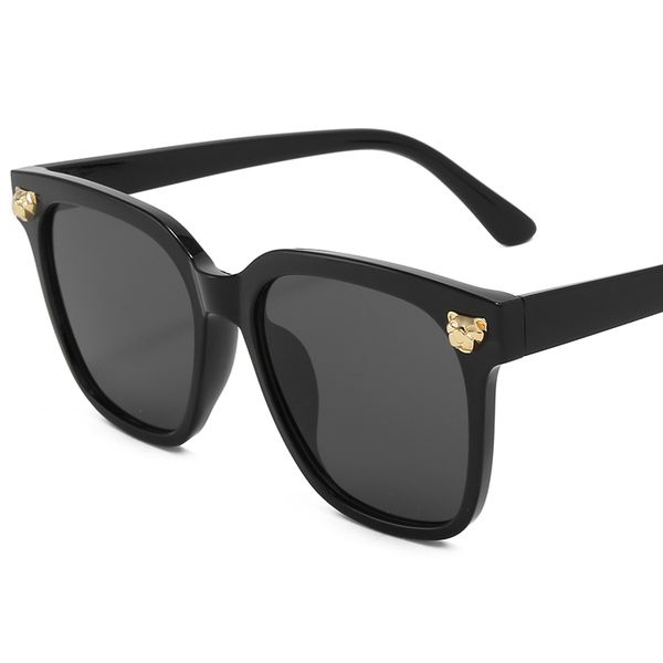 sunglasses 2021 luxury fashion women brand designer retro clear sun glasses leopard head oversized black shades oculos uv400, White;black
sunglasses 2021 luxury fashion women brand designer retro clear sun glasses leopard head oversized black shades oculos uv400, White;black