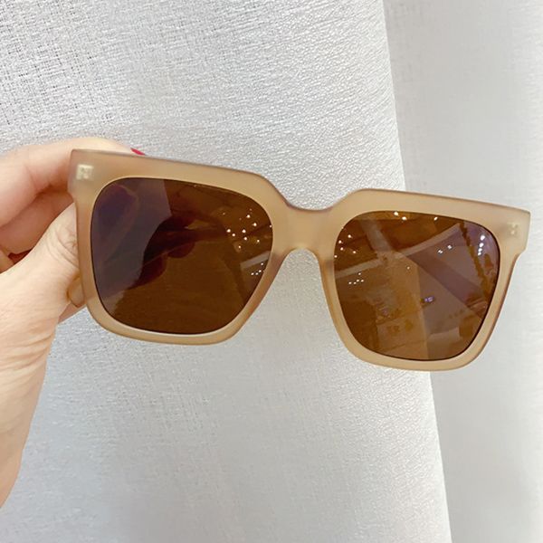 oversized square cat eye women sunglasses plastic rivet big sun glasses ladies vintage simple eyewear men shades goggle, White;black
oversized square cat eye women sunglasses plastic rivet big sun glasses ladies vintage simple eyewear men shades goggle, White;black