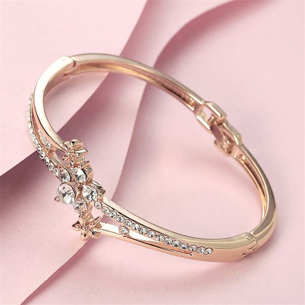 Delicate Rhinestone Flower Shape Bangle For Women Girls Lover Party Valentine's Day Gifts Jewelry
Delicate Rhinestone Flower Shape Bangle For Women Girls Lover Party Valentine's Day Gifts Jewelry