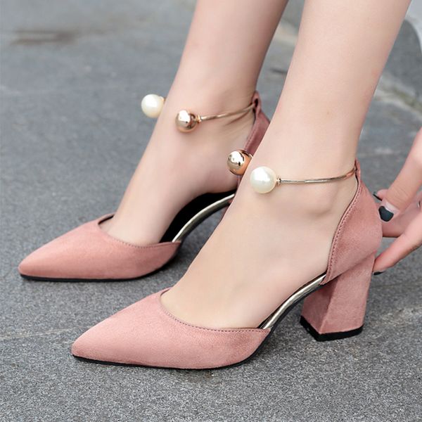 women pumps elegant pearl high heels 2020 new white thick with single shoes middle hollow fashion simple woman work shoes, Black
women pumps elegant pearl high heels 2020 new white thick with single shoes middle hollow fashion simple woman work shoes, Black