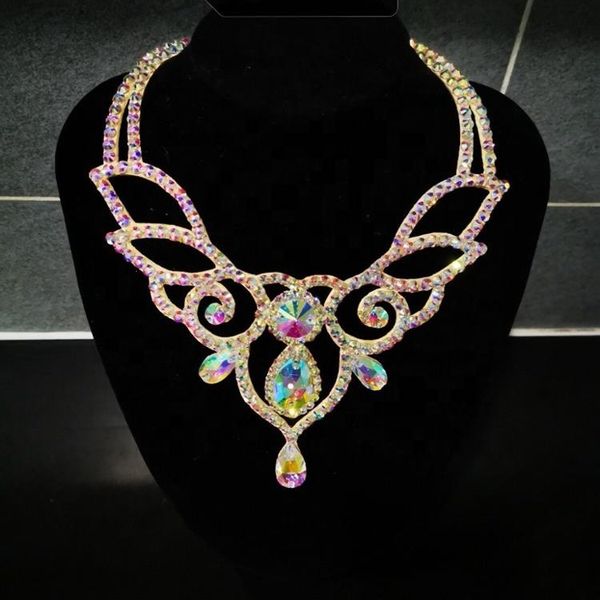 yantuo bling fashion handwork ice skating crystal rhinestone jewelry necklace
yantuo bling fashion handwork ice skating crystal rhinestone jewelry necklace