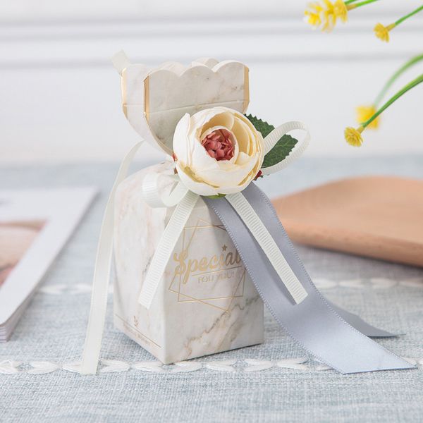 60pcs vase shape candy gift box chocolate box wedding party paper gift bags packaging flower baby shower dragees baptism
60pcs vase shape candy gift box chocolate box wedding party paper gift bags packaging flower baby shower dragees baptism
