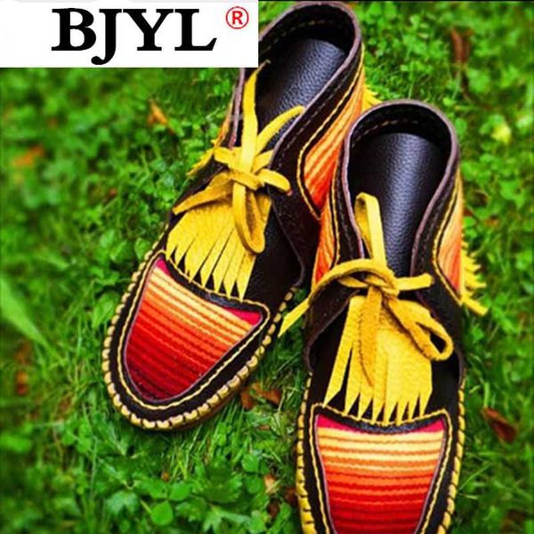 2020 winter women's boots fashion lace-up short boots color matching round toe low-heel tassel shallow mouth women's ankle, Black
2020 winter women's boots fashion lace-up short boots color matching round toe low-heel tassel shallow mouth women's ankle, Black