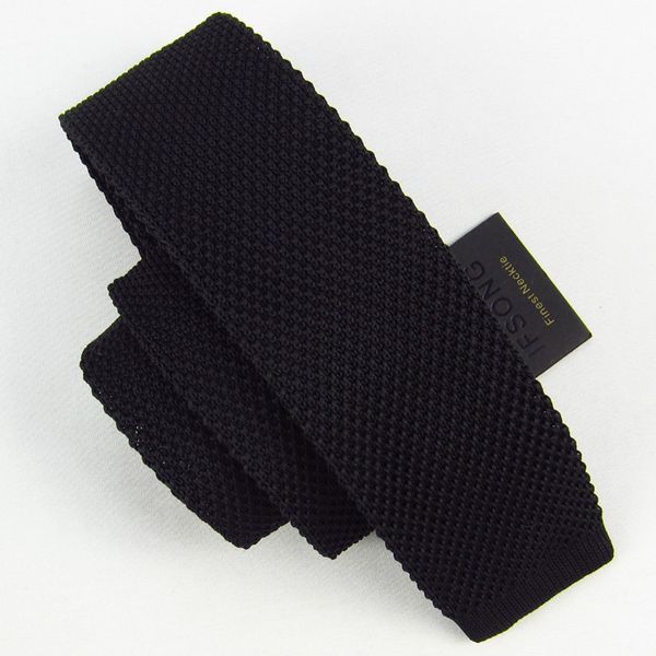 2020 new designers brands fashion business casual 5cm slim ties for men flat necktie wedding work with gift box, Black;gray 
2020 new designers brands fashion business casual 5cm slim ties for men flat necktie wedding work with gift box, Black;gray