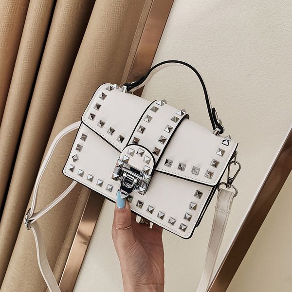 riveting nail square sling bag shoulder bag women's new popular multi-layer fashion lock simple creative cool messenger
riveting nail square sling bag shoulder bag women's new popular multi-layer fashion lock simple creative cool messenger
