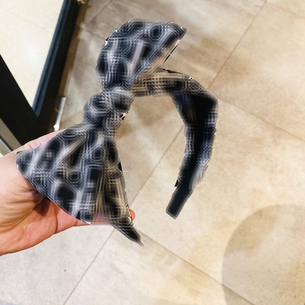 super big bow headbands letters designer hair hoop fabric sports hair band women brand headbands wide-brimmed headband, Silver
super big bow headbands letters designer hair hoop fabric sports hair band women brand headbands wide-brimmed headband, Silver