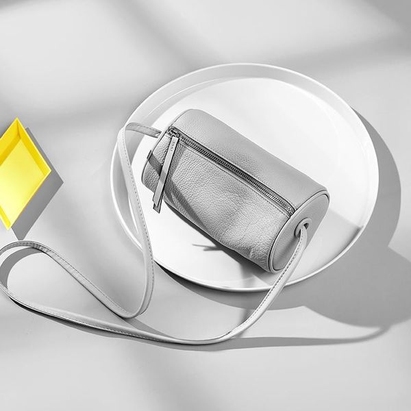 caramel colour leather bag ladies fashion thin shoulder strap bucket one shoulder diagonal bag ladies design boston pillow cylinder bag 1386
caramel colour leather bag ladies fashion thin shoulder strap bucket one shoulder diagonal bag ladies design boston pillow cylinder bag 1386