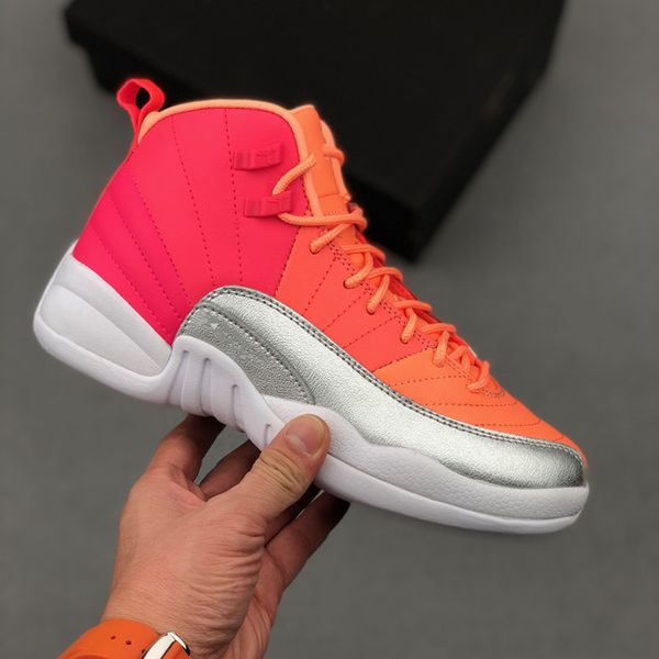schoenen heren jumpman 12 sunrise 510815-601 racer pink white punch bright mango sunset pulse metallic silver manbasketballshoes, White;red
schoenen heren jumpman 12 sunrise 510815-601 racer pink white punch bright mango sunset pulse metallic silver manbasketballshoes, White;red