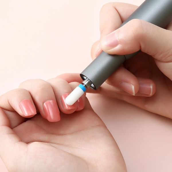 nail art толкатель маникюр уход за ногтями инструменты для полирования файл bits гвозди полировщик art пера handpiece маникюр педикюр инстру
nail art толкатель маникюр уход за ногтями инструменты для полирования файл bits гвозди полировщик art пера handpiece маникюр педикюр инстру