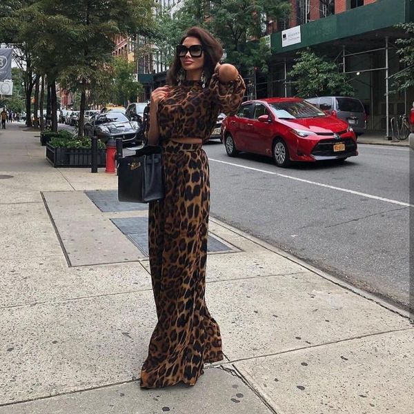 2020 women autumn long sleeve leopard print two 2 pieces fashion jumlpsuit causal clubwear celebrity new wholesale, Black;white
2020 women autumn long sleeve leopard print two 2 pieces fashion jumlpsuit causal clubwear celebrity new wholesale, Black;white