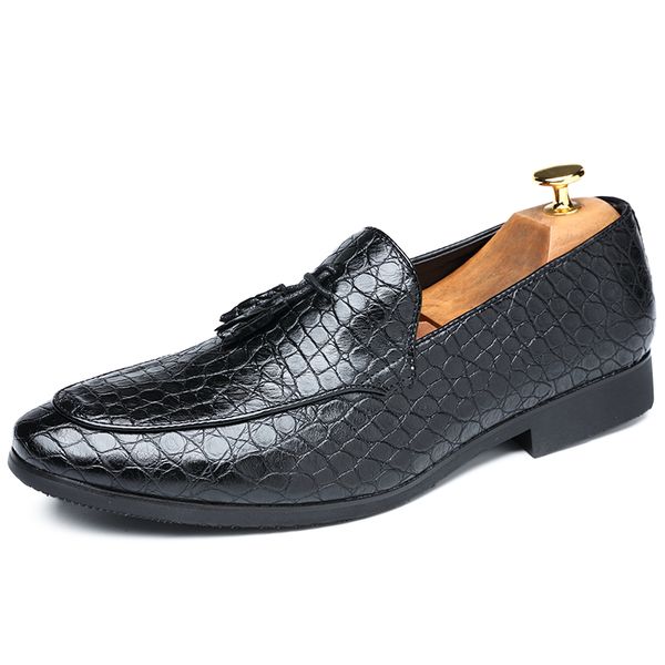 2020 men dress shoes quality men formal shoes lace-up business oxford brand wedding pointy mens formal, Black
2020 men dress shoes quality men formal shoes lace-up business oxford brand wedding pointy mens formal, Black