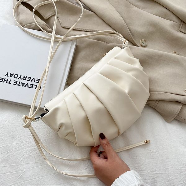 2020 new women's messenger bag fashion shoulder bag women luxury dumpling bags high capacity ladies shoulder messenger bags
2020 new women's messenger bag fashion shoulder bag women luxury dumpling bags high capacity ladies shoulder messenger bags