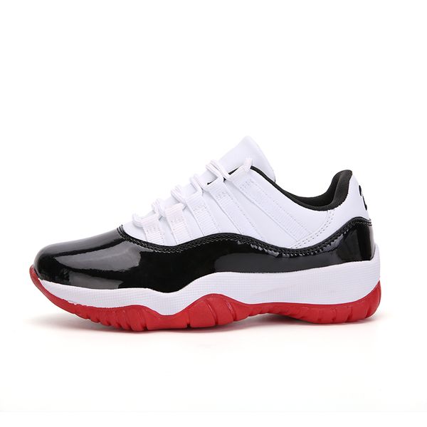 2020 children's low-cut basketball shoes designer training shoes boys non-slip running shoes starry student sports travel youth basketb, Black
2020 children's low-cut basketball shoes designer training shoes boys non-slip running shoes starry student sports travel youth basketb, Black