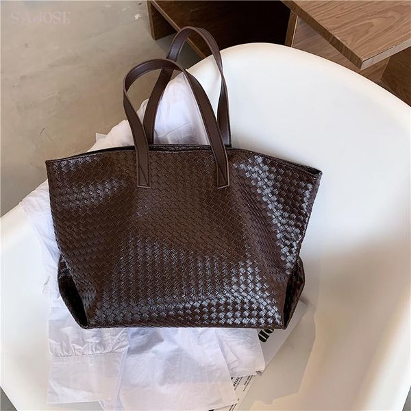 новый 2020 pu кожа повседневная lady вязание sweet girl сумки мода плеча tote топ-handle женщины famale для женщин
новый 2020 pu кожа повседневная lady вязание sweet girl сумки мода плеча tote топ-handle женщины famale для женщин