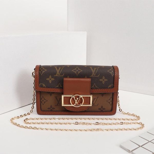 fashion classic leter printing handbags sheepskin caviar metal chain handbag genuine leather bag flip cover diagonal shoulder bags with box
fashion classic leter printing handbags sheepskin caviar metal chain handbag genuine leather bag flip cover diagonal shoulder bags with box