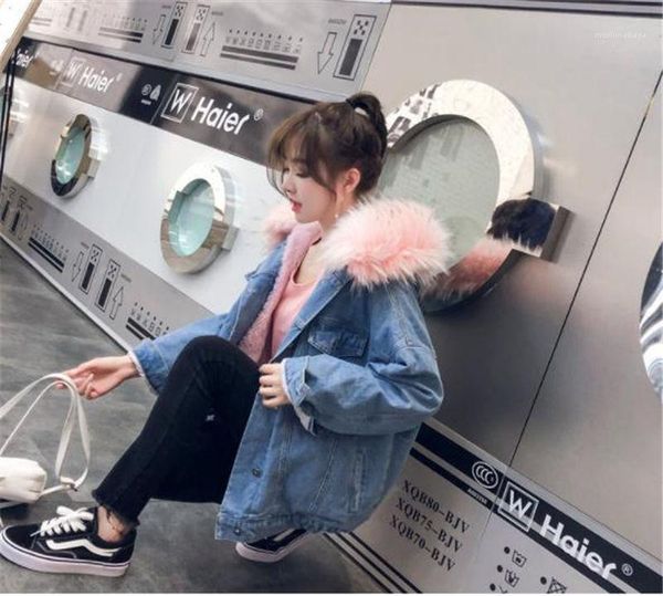oversized fur collar hooded imitation rabbit fur denim coat style womens jackets thick womens jackets, Black;brown
oversized fur collar hooded imitation rabbit fur denim coat style womens jackets thick womens jackets, Black;brown
