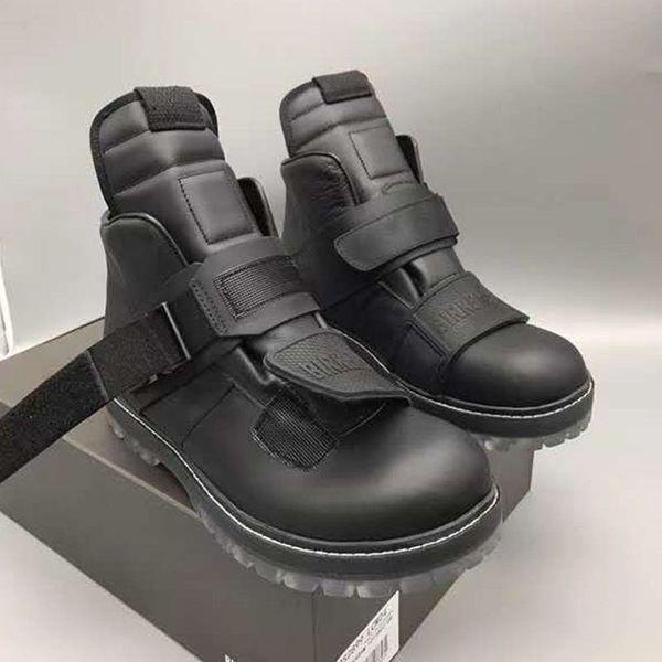 waterproof boots men thick sole hip fashion sneakers genuine leather man ankle boot p15d50, Black
waterproof boots men thick sole hip fashion sneakers genuine leather man ankle boot p15d50, Black