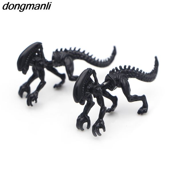 p744 dongmanli new fashion cool alien earrings black enamel stud earrings for women animal piercing ear jewelry, Golden;silver
p744 dongmanli new fashion cool alien earrings black enamel stud earrings for women animal piercing ear jewelry, Golden;silver