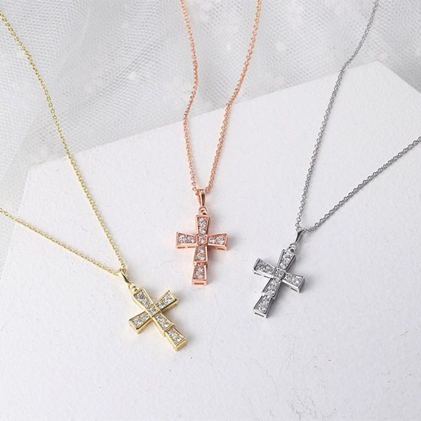 2020 new fashion tiny cross choker necklace iced out bling cz crucifix clavicle necklaces for girl jewelry, Silver
2020 new fashion tiny cross choker necklace iced out bling cz crucifix clavicle necklaces for girl jewelry, Silver
