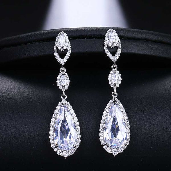 emmaya luxury bridal four colors vintage allure crystal waterdrop long drop cz earrings for women wedding jewelry gift, Silver
emmaya luxury bridal four colors vintage allure crystal waterdrop long drop cz earrings for women wedding jewelry gift, Silver