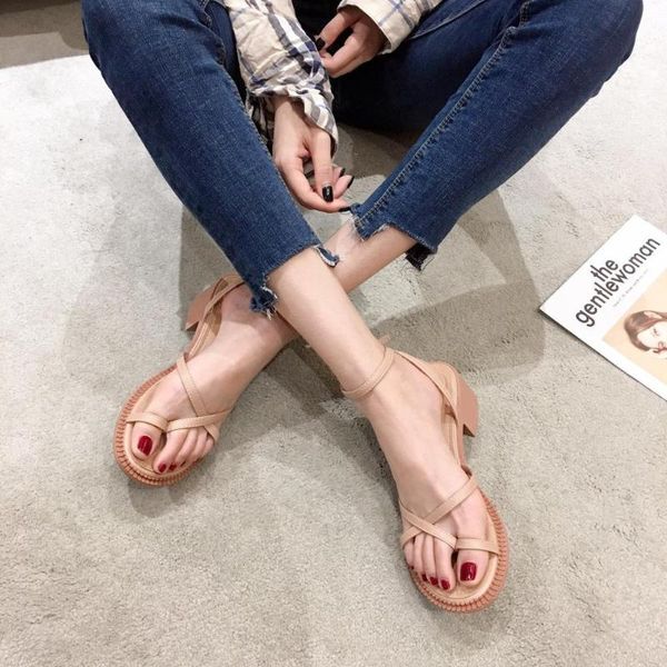 thick heel sandals female 2020 summer new middle-heeled wild fashion toe sandals word buckle simple roman x109, Black 
thick heel sandals female 2020 summer new middle-heeled wild fashion toe sandals word buckle simple roman x109, Black