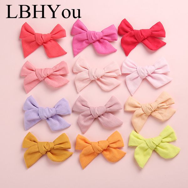 24pcs knot bows cotton fabric hair clips for girls,school girls knotbow soild hairpins,children kids fabric hair accessories, Slivery;white
24pcs knot bows cotton fabric hair clips for girls,school girls knotbow soild hairpins,children kids fabric hair accessories, Slivery;white