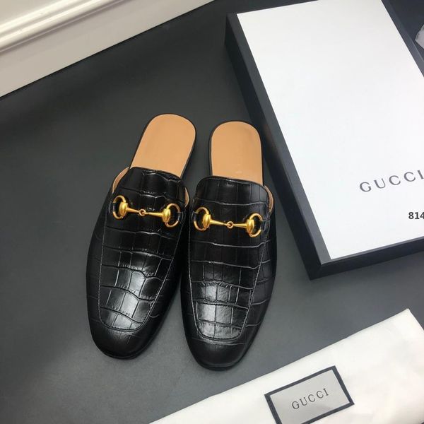 luxury designer 814 2019 fashion paris shoes sneaker triple s casual dad luxury designer shoes for mens beige black sports sh
luxury designer 814 2019 fashion paris shoes sneaker triple s casual dad luxury designer shoes for mens beige black sports sh