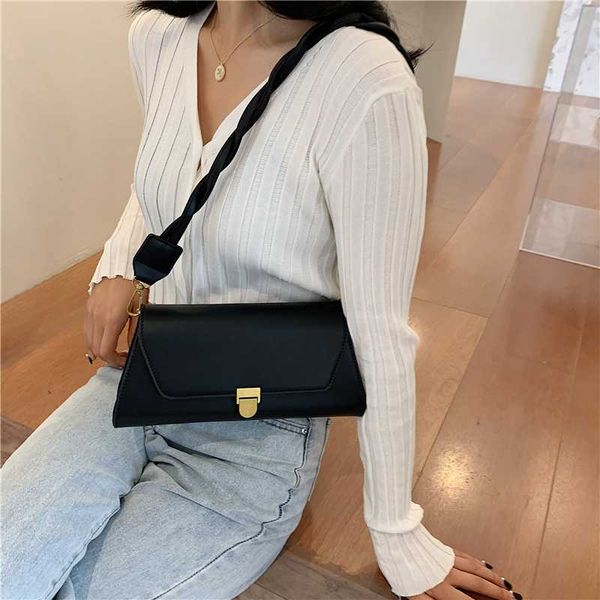 women crossbody bag crocodile pattern soft leather shoulder bags for ladies purse and handbag designer bag clutch
women crossbody bag crocodile pattern soft leather shoulder bags for ladies purse and handbag designer bag clutch
