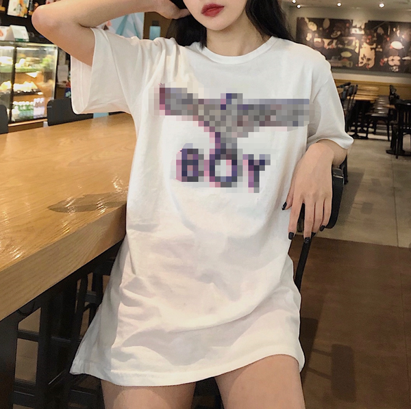 popular logo short sleeves ladies casual loose round neck short sleeves designer 1:1 printed label lovers short sleeves 7 style 2081307b, White
popular logo short sleeves ladies casual loose round neck short sleeves designer 1:1 printed label lovers short sleeves 7 style 2081307b, White