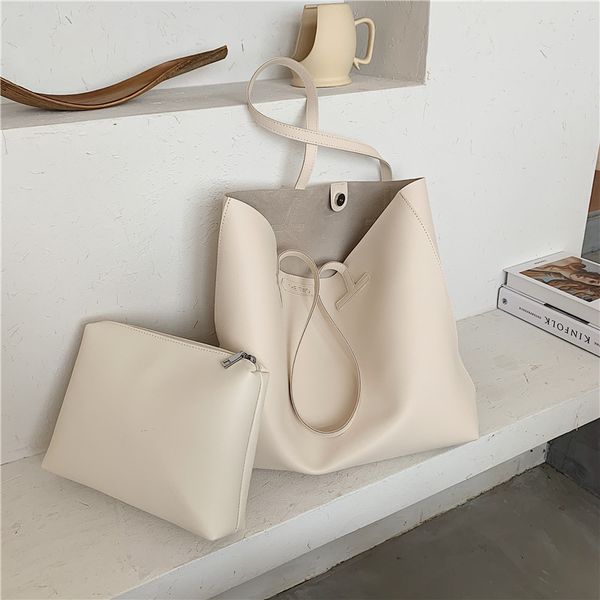 women's large-capacity bag 2020 fashion new fashion simple one-shoulder different size bags women's net red all-match tote bag
women's large-capacity bag 2020 fashion new fashion simple one-shoulder different size bags women's net red all-match tote bag