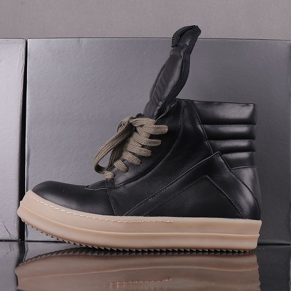inverted triangle genuine leather tide male sports and leisure shoes leather shoes female couple influx of male and female high-boots, Black 
inverted triangle genuine leather tide male sports and leisure shoes leather shoes female couple influx of male and female high-boots, Black