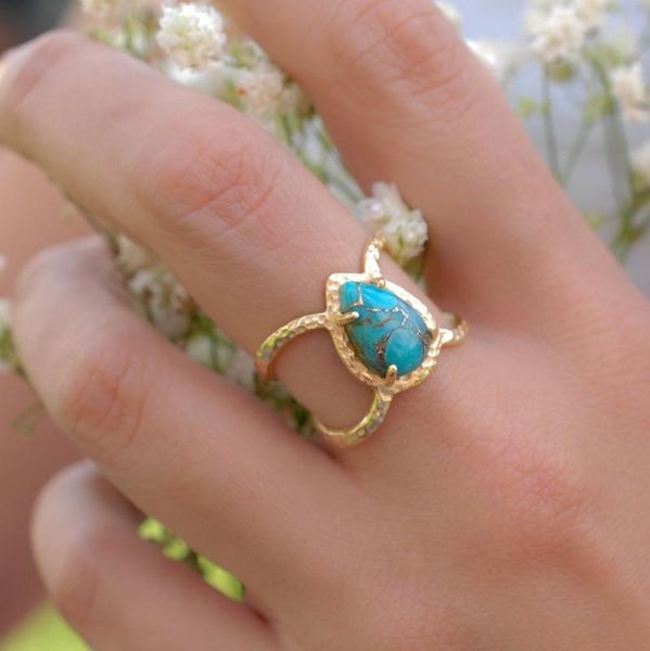 boho female green stone ring yellow gold wedding jewelry promise engagement rings for women cute big water drop ring, Golden;silver
boho female green stone ring yellow gold wedding jewelry promise engagement rings for women cute big water drop ring, Golden;silver